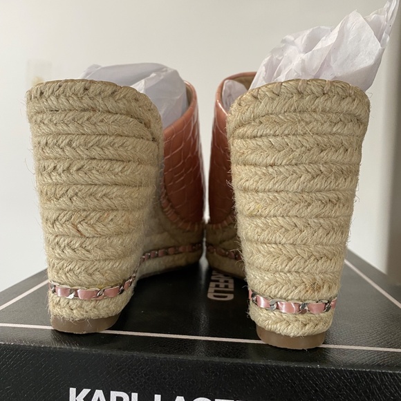 KARL LAGERGELD GORGEOUS  PINK CROCK WEDGES - Picture 5 of 6